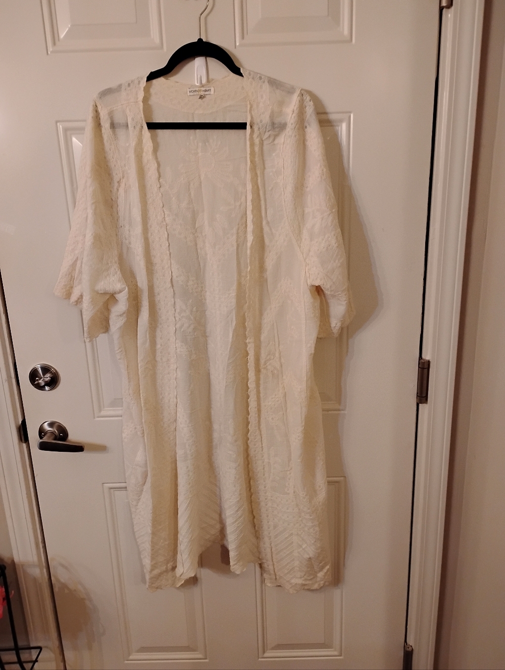 Woven Heart Cream Lace Open-Front Kimono